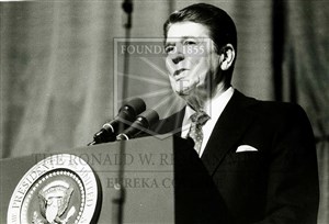 Image description is not available for 1984.117